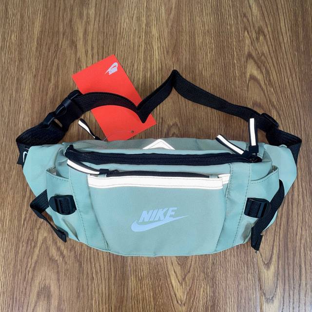 Nike 3M reflective strip multifunctional sports leisure waist bag handbag should