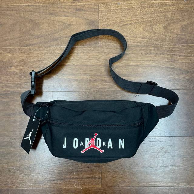 Air Jordan Aj Jordan Jumpman logo printed sports waist bag, a versatile running