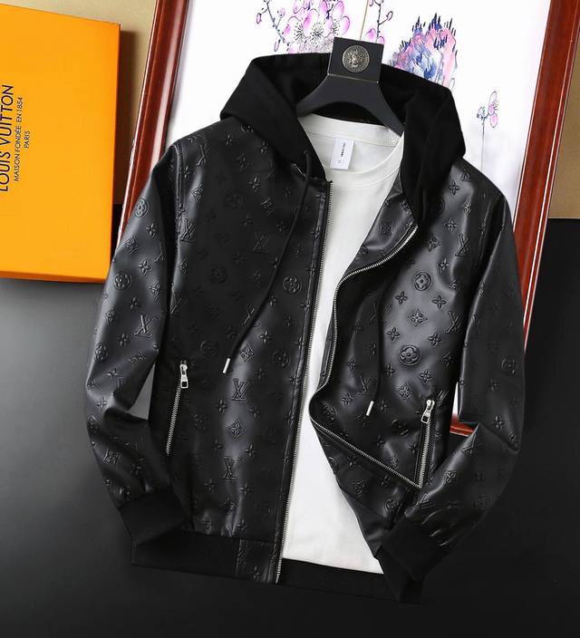 Lv. Same style as the official website, now on sale! A new 2025 spring men's lea