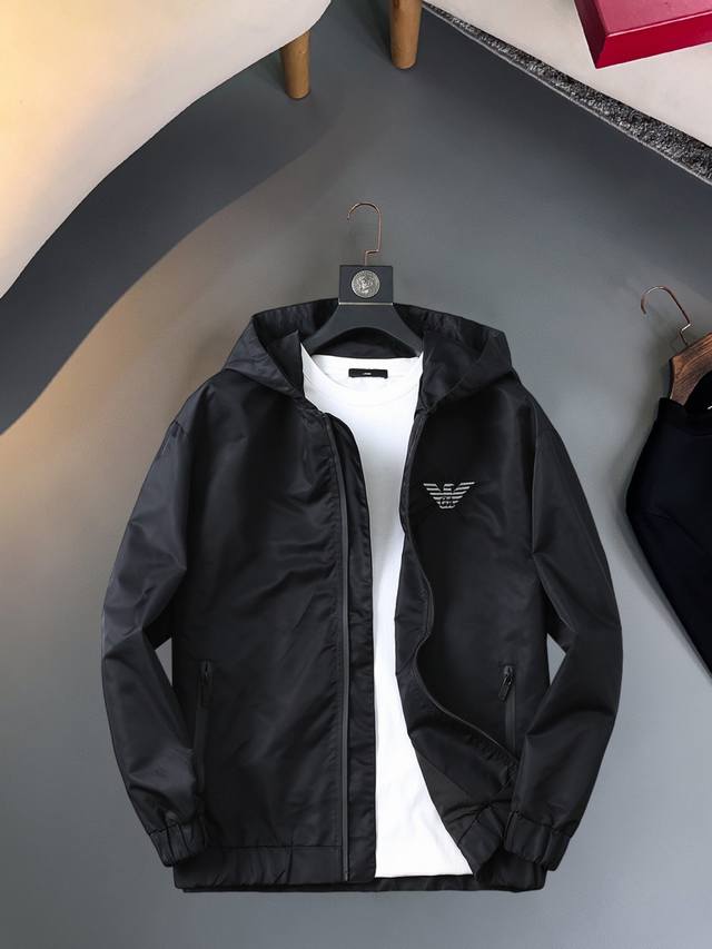same style as on the official Armani website, now on sale! New Spring 2025 men's