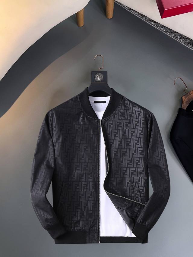 Same style as on the official Fendi website, also on sale! New Spring 2025 men's