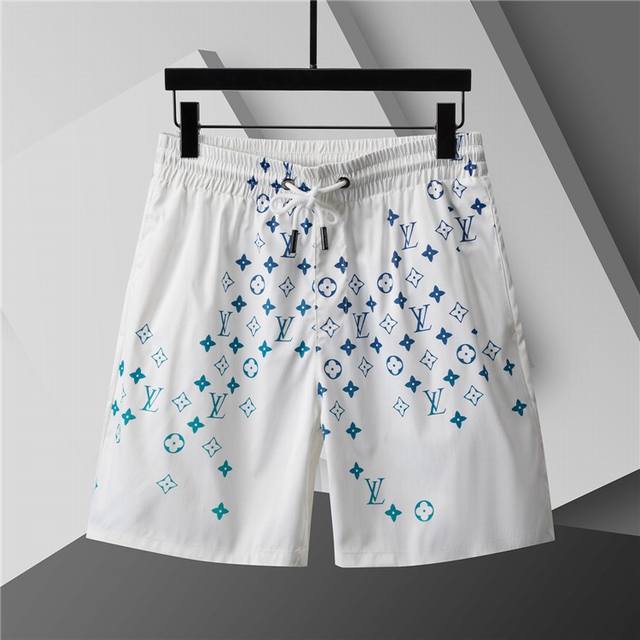 2025 Spring/Summer new T-shirt. Men's round neck classic logo beach shorts made