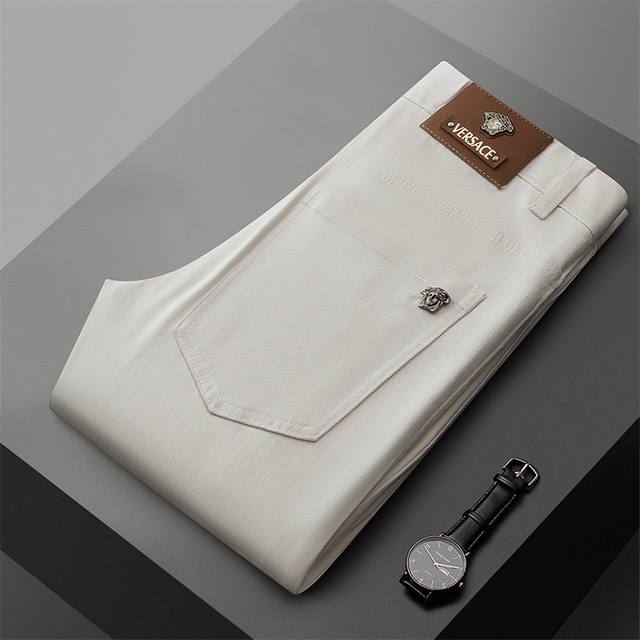 Versa 25Ss Spring/Summer men's wide-leg jeans. This early spring model features