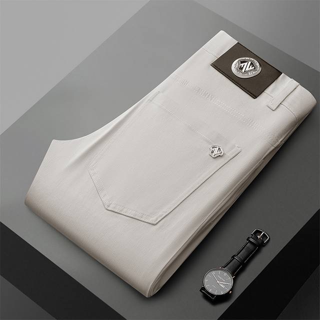 Versa 25Ss Spring/Summer Men's Wide-Leg Jeans. This early spring model features