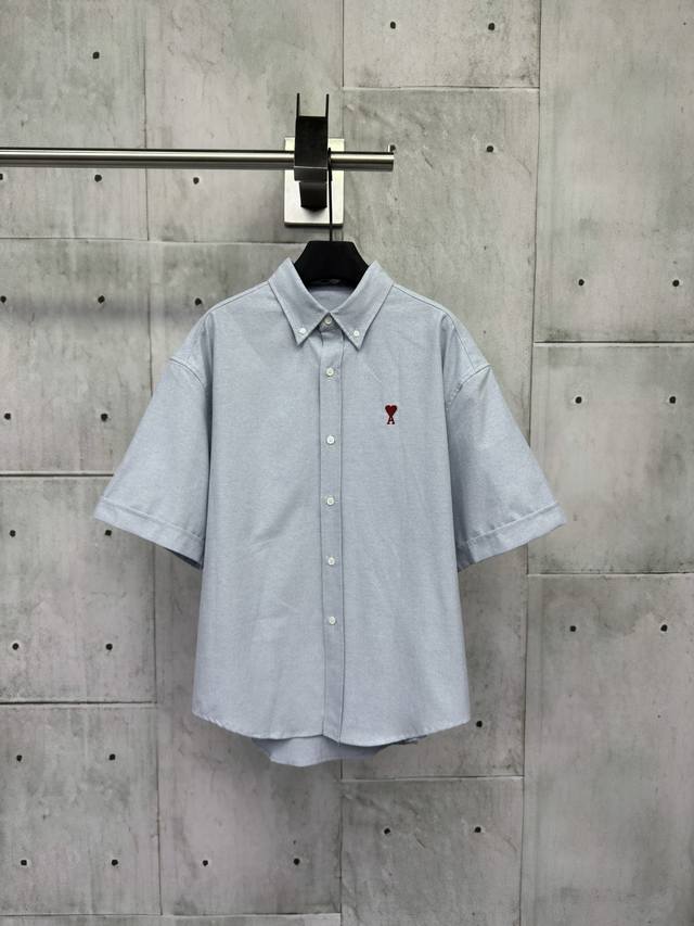 Ami Paris heart embroidered box-style short-sleeved shirt is custom-made from lu