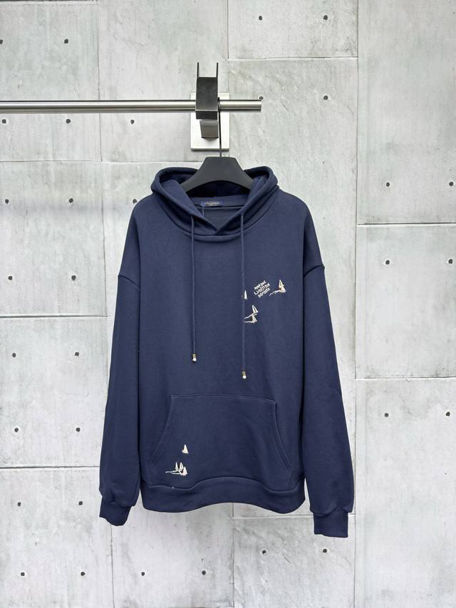 Louis Vuitton embroidered sailboat letter hooded sweatshirt Description: Made of