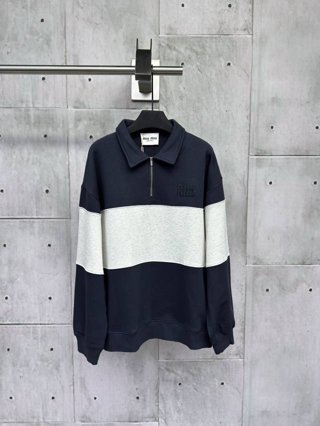 Miumi 2025 new arrival, a contrasting lapel striped sweatshirt with original des