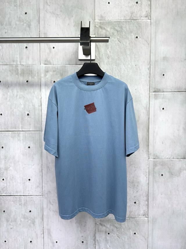 Balenciaga Tape Letter Embroidery Short Sleeves Description: Made of 310g fabric