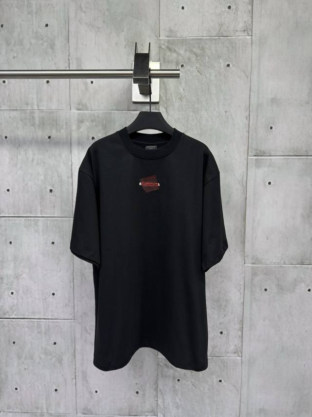 Balenciaga Tape Letter Embroidery Short Sleeves Description: Made of 310g fabric