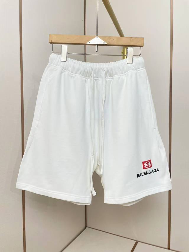 Balenciaga 2025 new drawstring shorts. Simple elastic waistband design. The bran