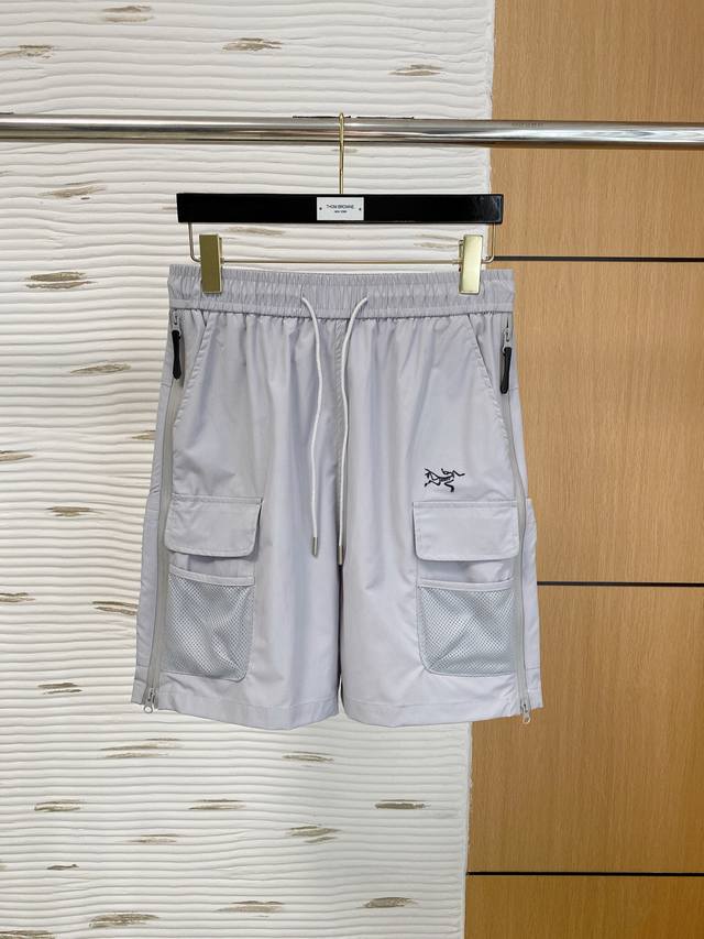 Arc'teryx 2025 Spring/Summer new men's casual shorts. High-end product. Simple,