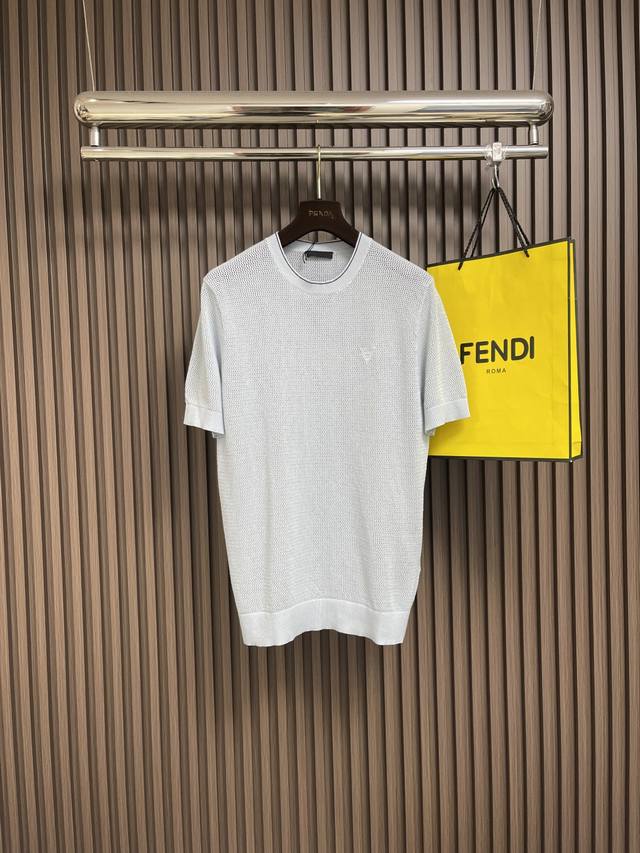 Prada's new 2025Ss triangle logo hollow mesh knit T-shirt continues the ultimate
