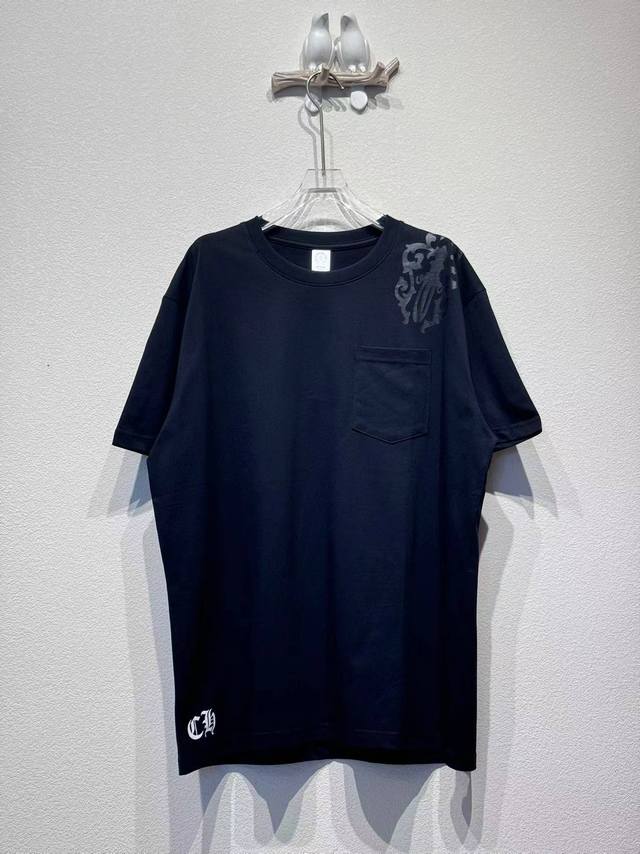 Ch vine cross print short sleeves