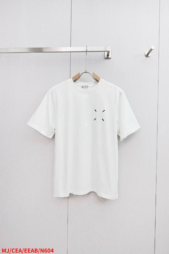 N604 Mjmm6 Margiela* classic returns! The simple yet sophisticated Mm6 short-sle