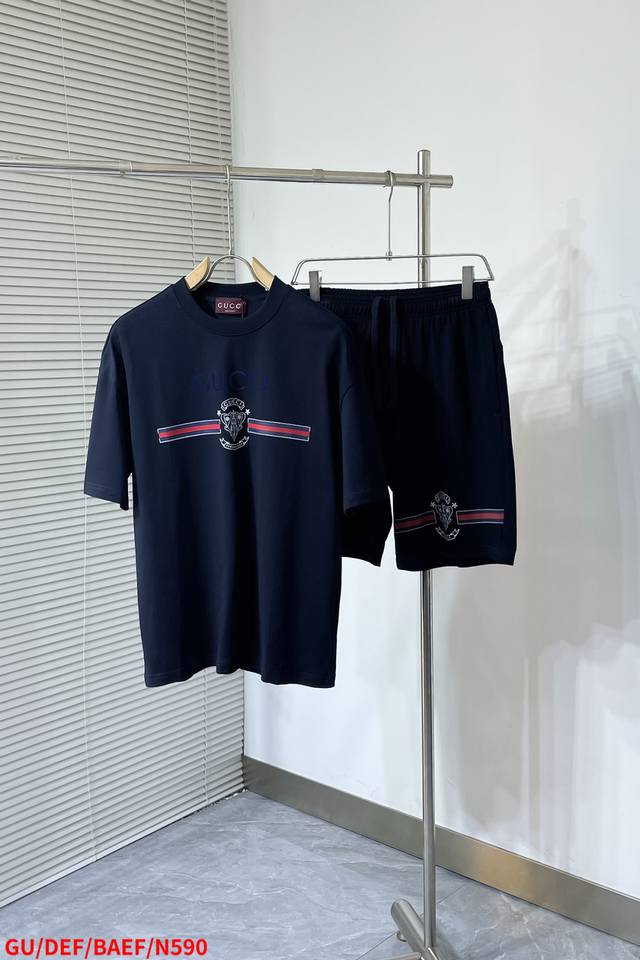 N590 Gu Gucci's latest 2025Ss heavyweight round-neck short-sleeve top, made from