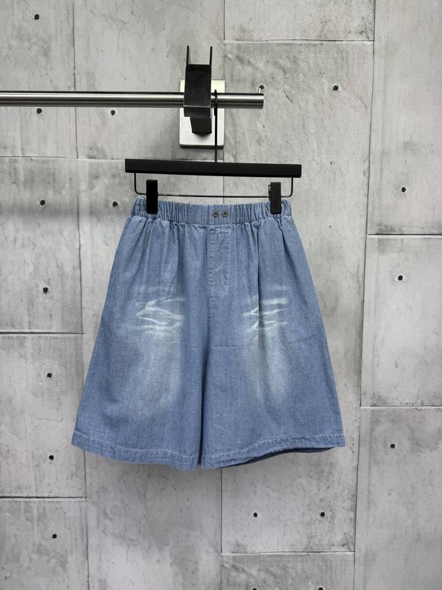 Acne Studios 25Ss 1996 series denim shorts are made of customized linen denim fa