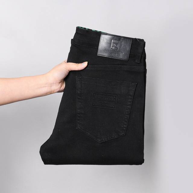 D&G classic four-season style washed retro men's slim-fit skinny jeans with dist