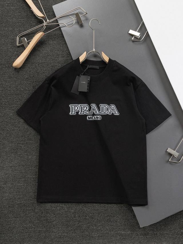 High-quality Prada new T-shirt with direct-injection embroidery on the chest, 25
