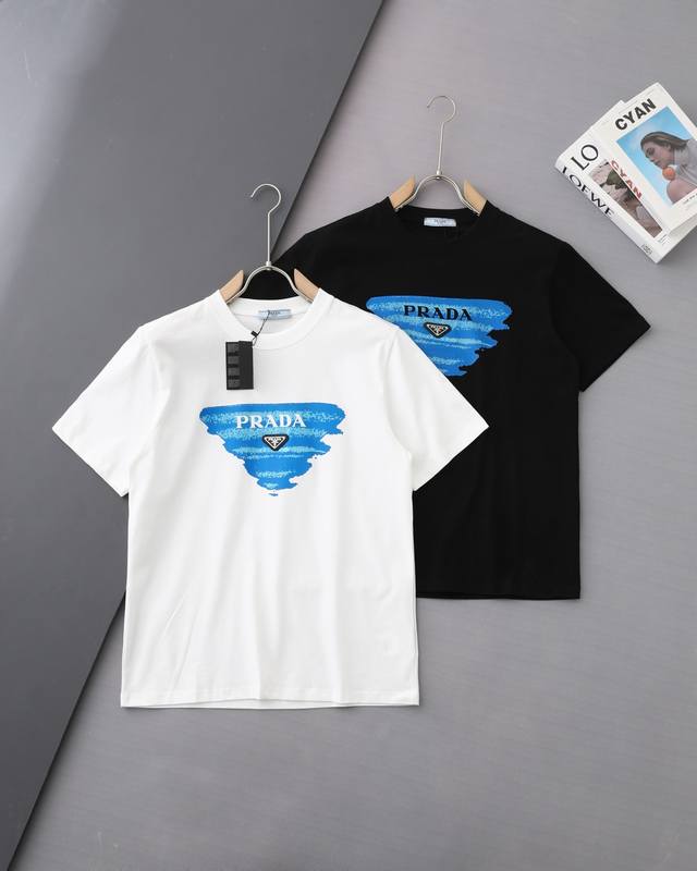 High-quality Prada Prada digital direct injection triangle badge new T-shirt, 25