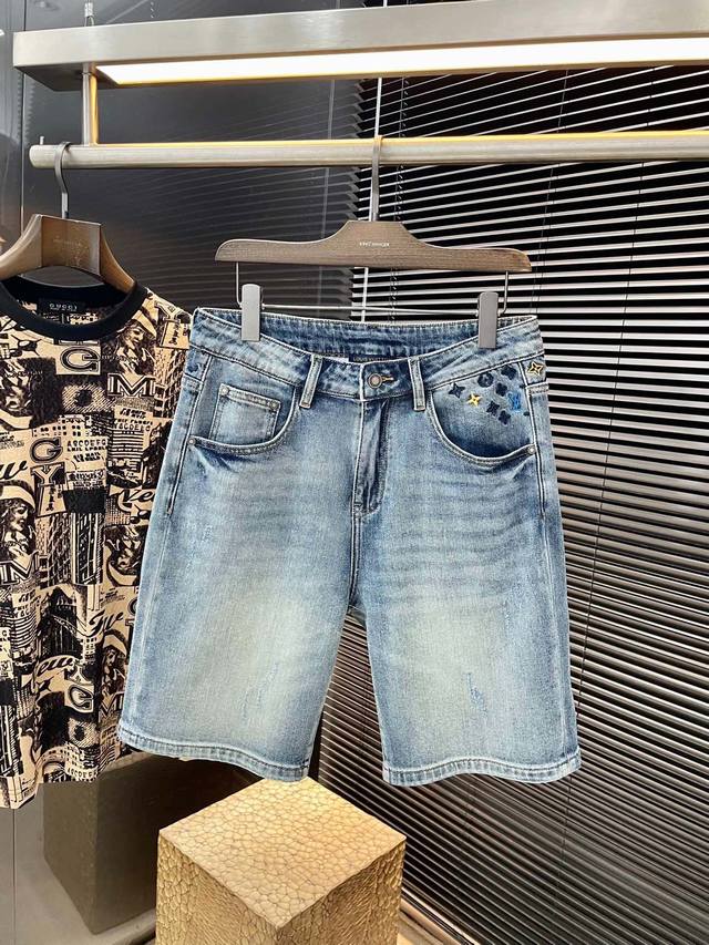 Louis Vuitton 2025 Spring/Summer new denim shorts. Imported denim, pure cotton,