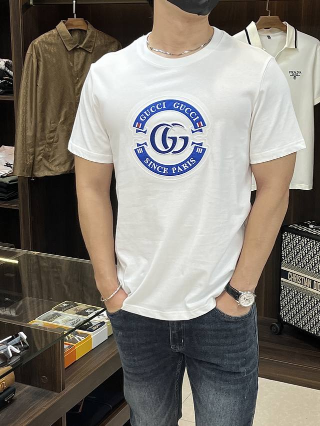 is featuring Gucci's new spring exclusive Gucci casual crew neck short-sleeve T-
