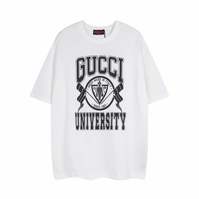 Available year-round. G-House | 24Ss new school crest printed T-shirts in new co
