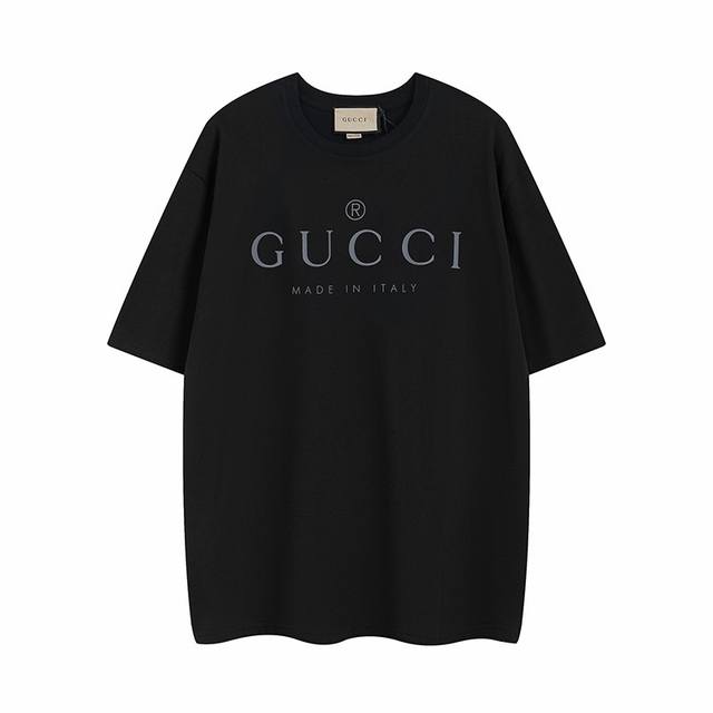 Available all year round Gucci Classic Big Logo Print Gucci classic big logo pri