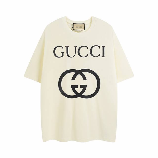 Available year-round. Gucci classic style with Interlocking Double Gs, oversized