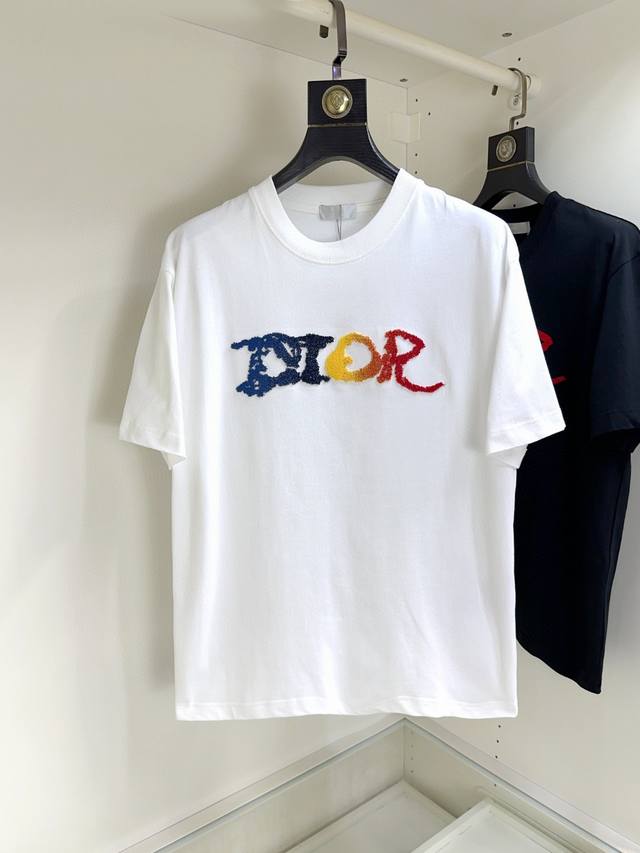 Dior Fat Man's Good News, max size XL, can fit up to 200 pounds. Top-notch round