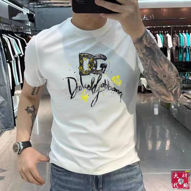 Dg Dolce & Gabbana's new spring/summer men's short-sleeved round-neck T-shirt is