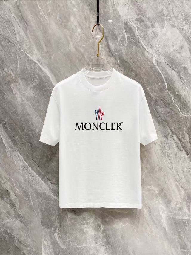 Moncler 2025 new round-neck short-sleeved T-shirt. Made from custom-made Xinjian