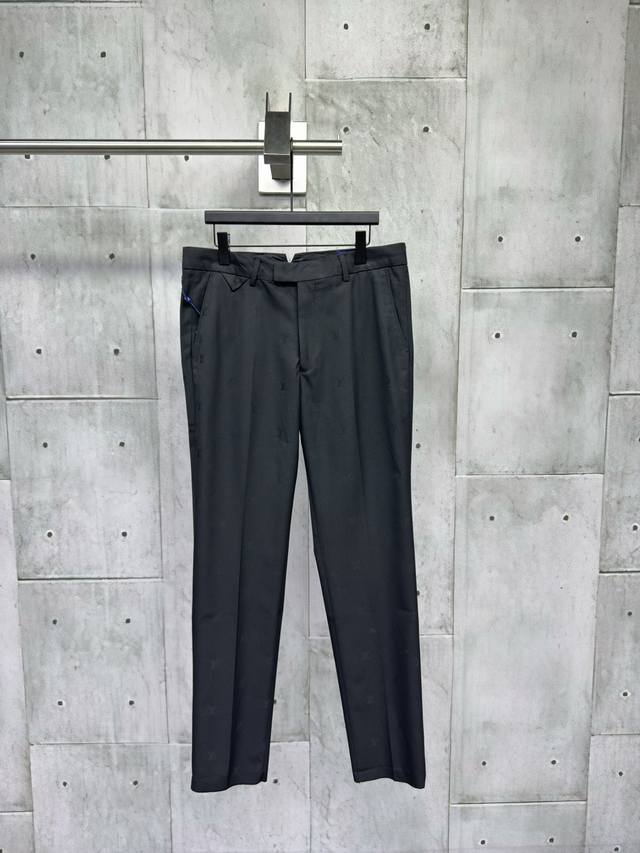 Louis Vuitton full jacquard trousers Process description: Customized plain and s