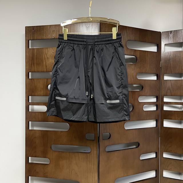Qiu Aj Armani 2025Ss summer casual shorts. Made from custom-woven technical fabr