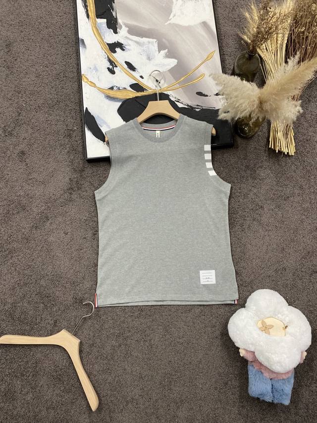 Shi exclusive hot-selling spring and summer new style first counter newest short