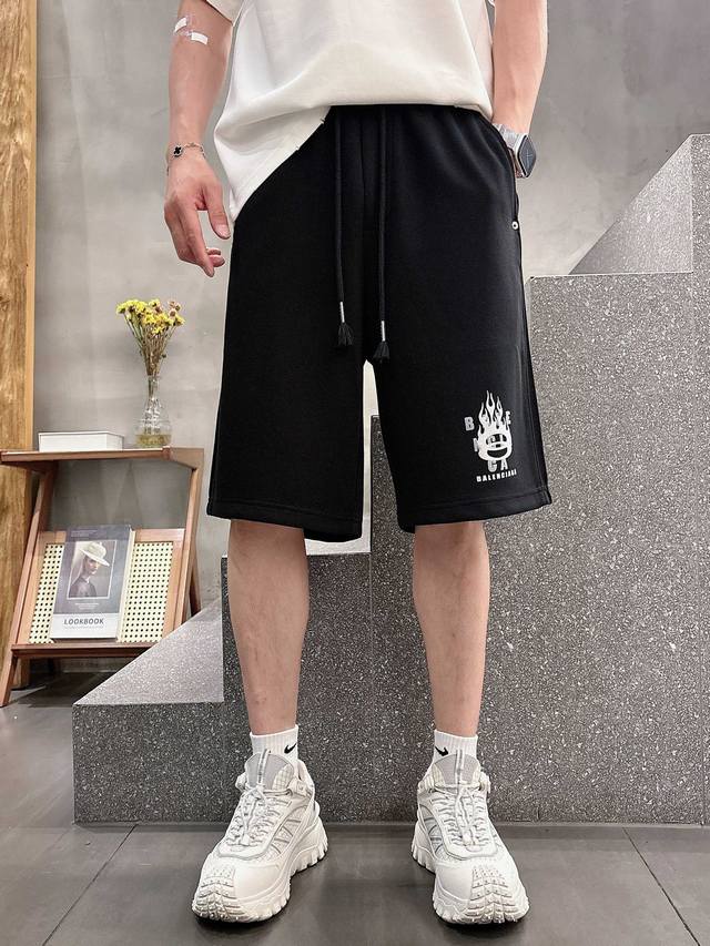 Sh Balenciaga top-of-the-line 2025 summer new casual shorts! These classic Balen
