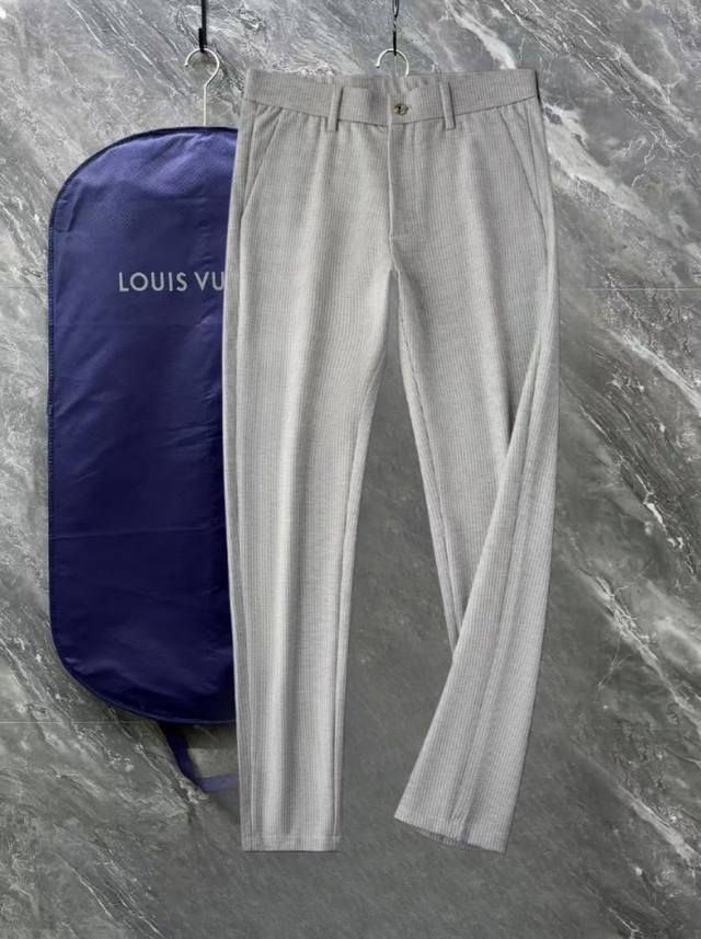 Jh New summer authentic casual pants from the brand's original store. A classic