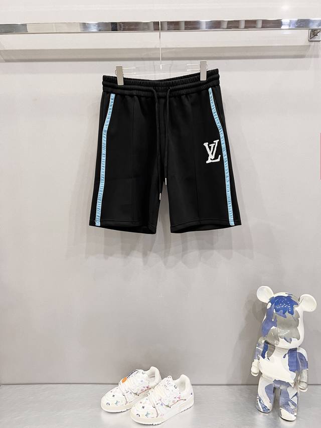 Kk Louis Vuitton custom-made space cotton shorts with embroidered large letter l