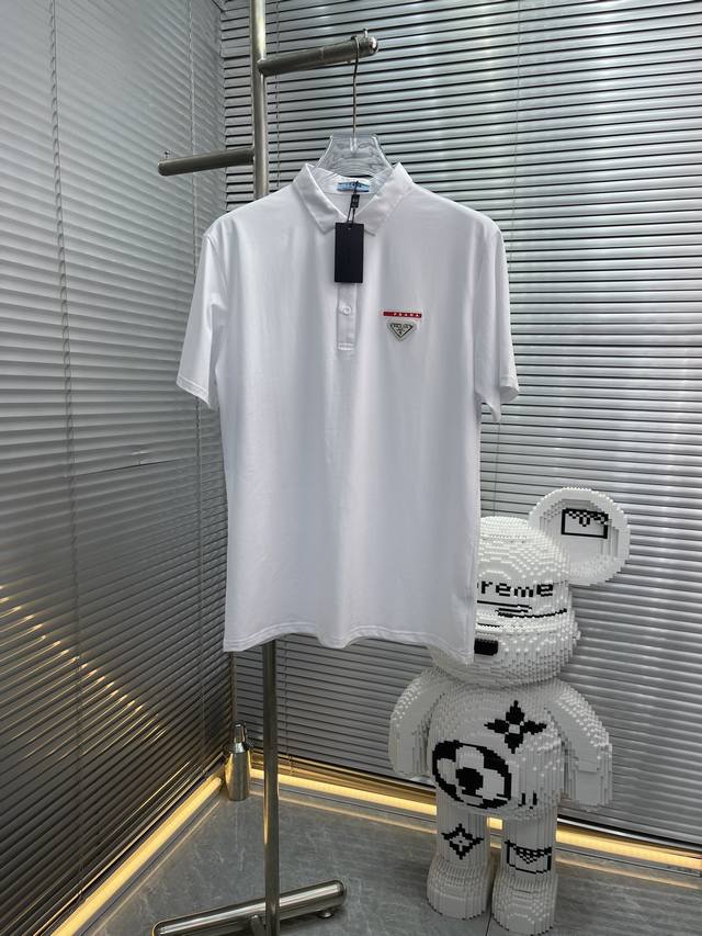 Qq New Prad... New Spring/Summer Polo with a lapel and short sleeves. A versatil