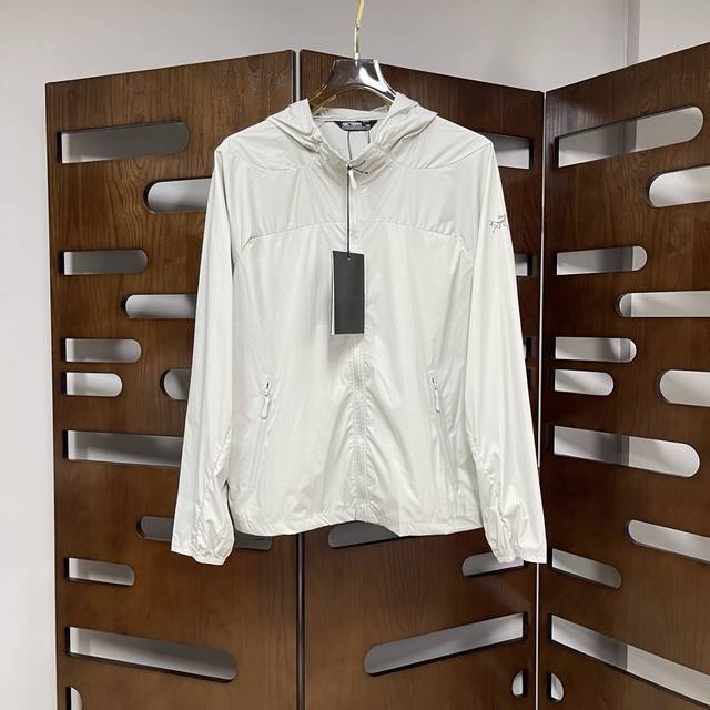 Qiu Arcteryx 2025 Spring and Summer official website latest thin hooded jacket,