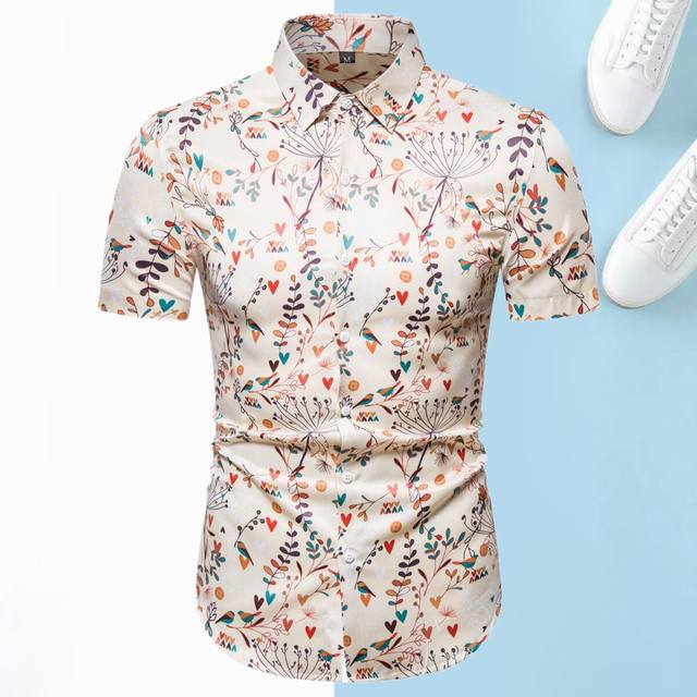 Qq Dg short-sleeved shirts are available through the official website. High-end