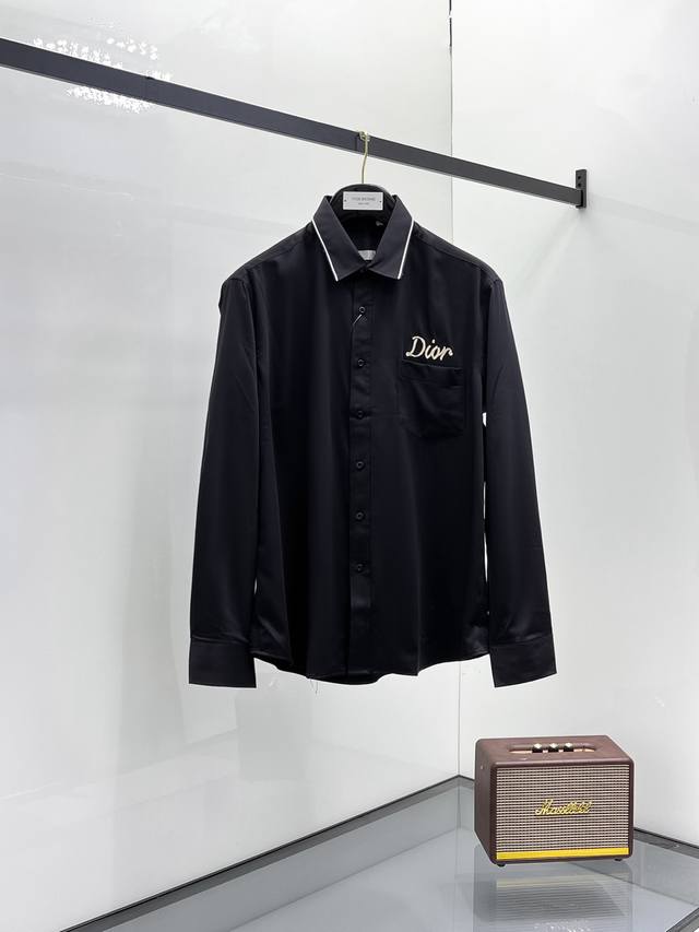 Guo Dior long-sleeved shirts are available on the official Dior website. High-en