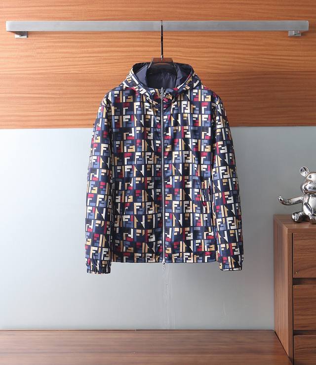 Xiao Fendi's latest reversible jacket from the official Spring 2025 collection.