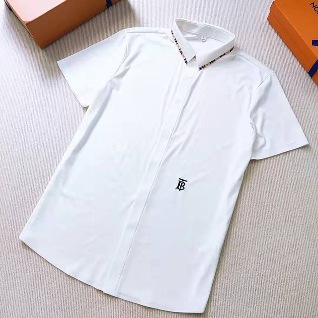Haiy Burberry* This spring and summer new short-sleeved shirt is on sale on the