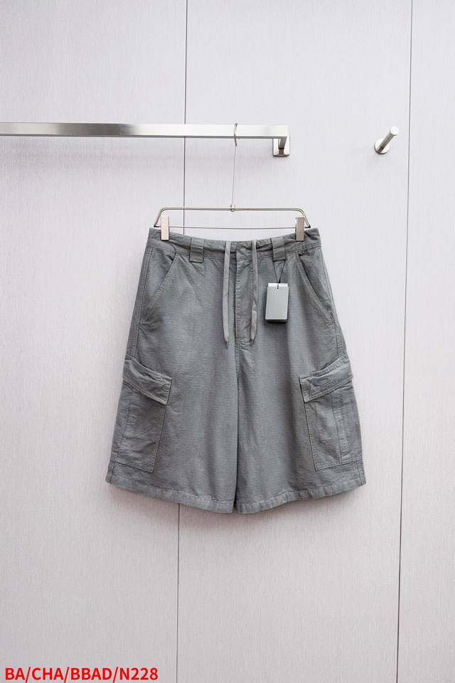 N228 Babalenciaga 25Ss heavy-duty work shorts, 240g, 7-grid color matching, near