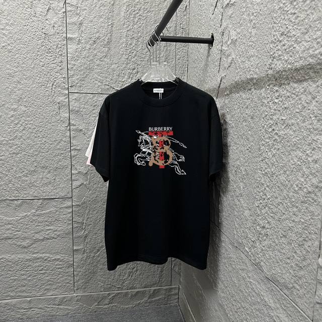 Bbr Ba*Li 2025 Spring and Summer Classic Simple War Horse Letter Print Personali