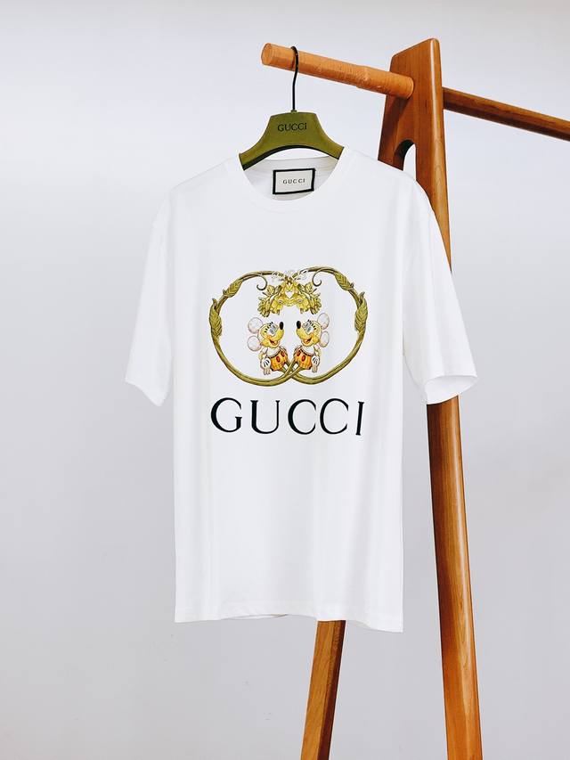 Gucci Gucci's limited-edition Spring/Summer 2025 T-shirt cleverly blends playful