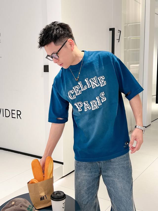 Celine's 2025 new washable, cut, and frayed spring/summer collection debuts at t