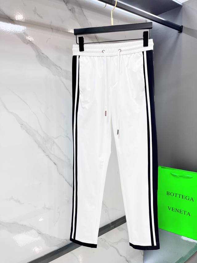 Dior new products are released simultaneously. Original custom-made, high-qualit