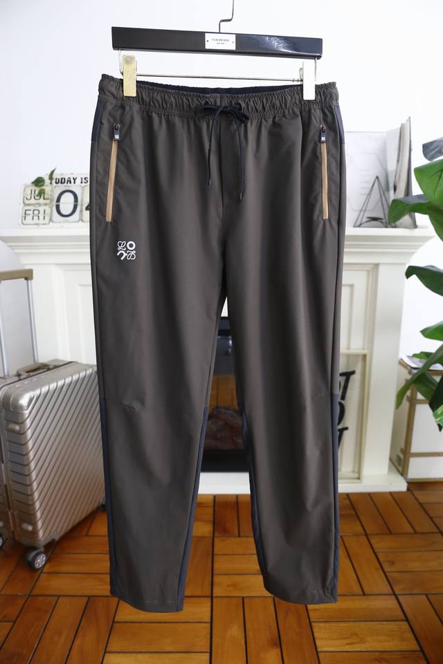 Loewe .25 New Summer Arrival! Stylish men's elastic waist casual pants! Made wit
