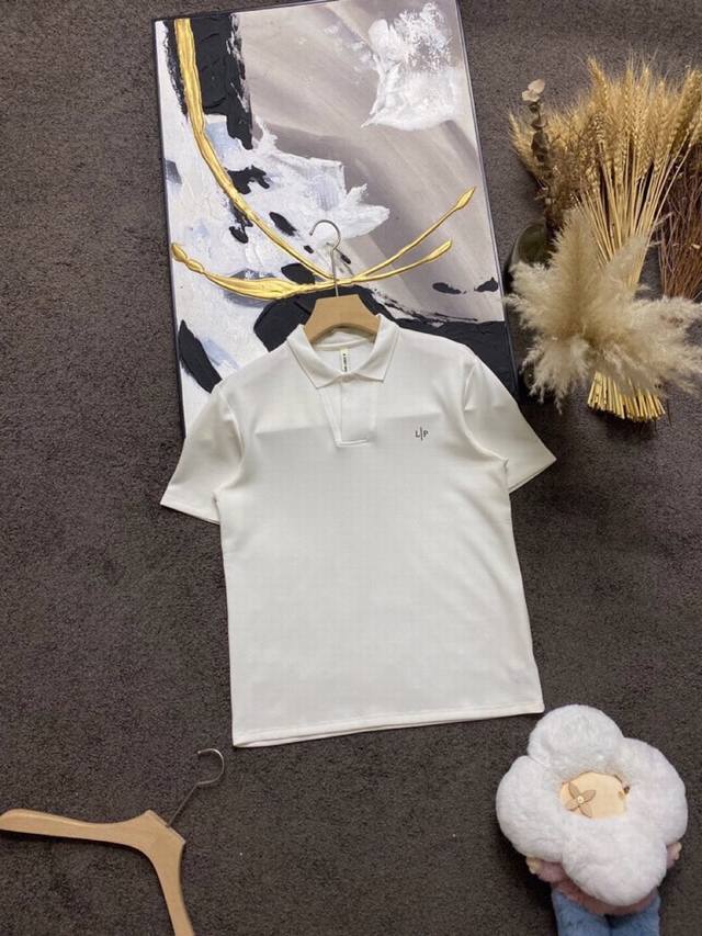 Loro Piana's latest Lyocell Tencel short-sleeved lapel T-shirt, L Ss, features a